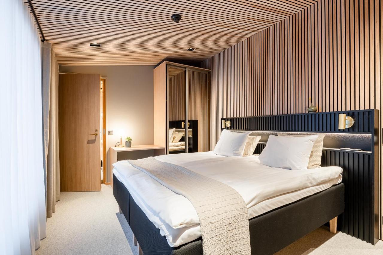 Glass Resort โรวานิเอมิ ภายนอก รูปภาพ